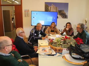 erice-set-di-un-nuovo-film-labbaglio-del-regista-roberto-ando