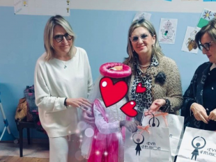 mazara-giovedi-grasso-di-solidarieta-la-fidapa-porta-allegria-ai-bambini-della-struttura-la-mimosa