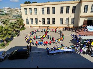 flash-mob-per-la-pace-al-2-circolo-didattico-ruggero-settimo