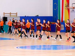 a2-tushe-prato-handball-trapani-27-22-le-granata-perdono-il-primato