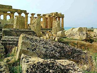 castelvetrano-insediato-stamattina-il-comitato-tecnico-scientifico-del-parco-archeologico-di-selinunte