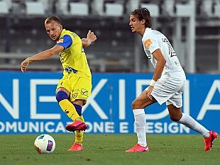 il-trapani-e-sotto-al-bentegodi-per-ora-decide-giaccherini