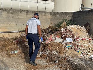 mazara/rifiuti-capitaneria-di-porto-di-mazara-sequestra-unarea-di-circa-200-m2