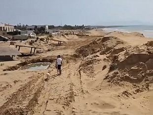 spiagge-devastate-a-triscina-dagli-scavi-per-la-nuova-fognatura-serena-navetta-lancia-una-petizione