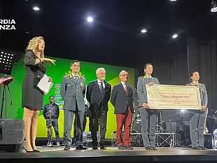 la-guardia-di-finanza-in-aiuto-dei-bisognosi-a-trapani-va-in-scena-la-solidarieta