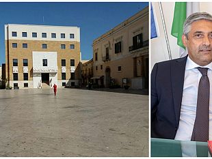 palazzo-comunale-di-pzza-della-repubblicadalla-regione-fondi-per-la-riapertura