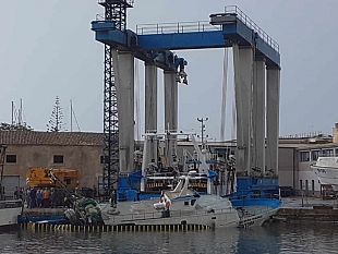 video-mazara-peschereccio-semi-affondato-guasto-tecnico-o-errore