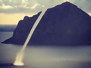 tromba-marina-da-fenomeno-atmosferico-a-fenomeno-social