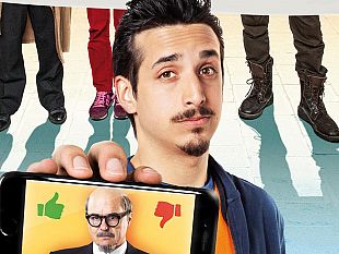 video-lattore-comico-roberto-lipari-ha-incontrato-il-pubblico-in-sala-al-cinema-royal