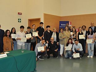 mazara-concluso-il-progetto-teseo-con-la-proiezione-del-cortometraggio-sentinel-dal-chiodo-al-fiore