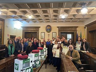 donati-5-defibrillatori-da-28-aziende-cittadine