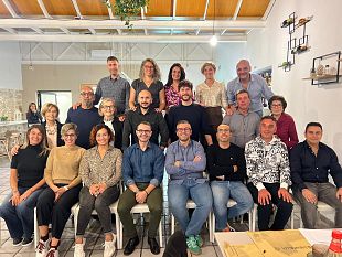 alcamo-33-anni-dopo-si-ritrovano-gli-alunni-della-5-d-elementare-della-san-giovanni-bosco