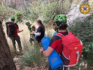 recuperata-escursionista-16enne-ferita-sul-monte-gallo