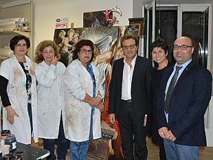 castelvetrano-un-quadro-sara-donato-alla-cappella-del-cimitero-comunale