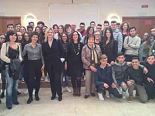 mazara-in-dipendenza-il-progetto-svoltosi-presso-l-istituto-ruggero-d-altavilla-vincenzo-accardi