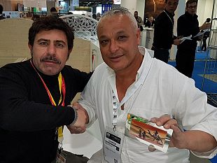 12579-video-intervista-all-artista-tunisino-zerria-jilani