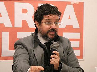 video-intervista-allo-scrittore-giornalista-giacomo-di-girolamo