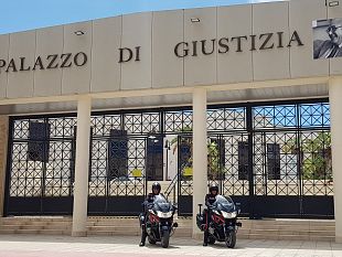 incendio-alla-pescheria-crimi-va-in-carcere-uno-degli-indagati