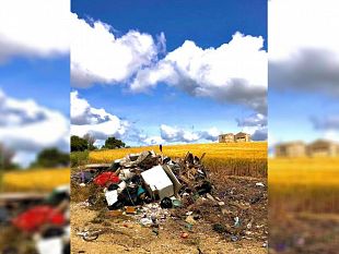 a-dattilo-una-discarica-a-cielo-aperto