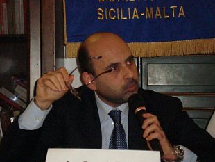 belice/giovanni-falcone-al-cinema-e-il-titolo-del-nuovo-libro-di-carmelo-franco
