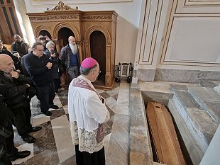 morte-vescovo-emerito-catarinicchia-salma-tumulata-nella-cattedrale-di-mazara