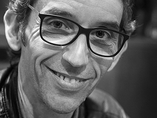 al-teatro-rivoli-il-fumettista-gipi-con-il-ragazzo-piu-felice-del-mondo