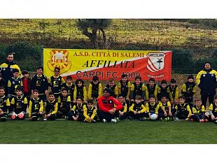 stage-rappresentative-del-carpi-calcio-giovanissimi-ed-esordienti-del-salemi-in-campo-con-il-mister-barbagallo