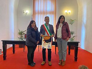 mazara-alunni-della-scuola-dellinfanzia-del-3-circolo-in-visita-al-comune