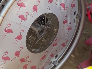 trapani-ritrovata-la-sedia-a-rotelle-della-piccola-elena