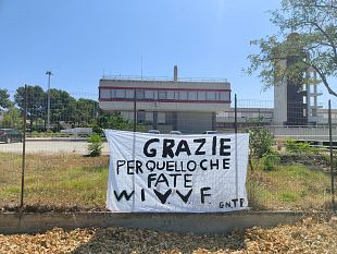 i-giovani-di-gioventu-nazionale-trapani-realizzano-uno-striscione-in-onore-dei-vdf