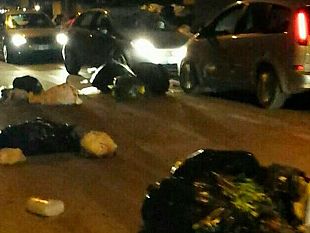 video-zozzerie-in-via-bessarione-traffico-in-til