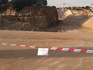 padre-e-figlio-denunciati-dai-carabinieri-per-una-cava-abusiva-a-triscina