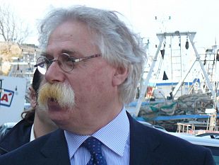 pescatori-sequestrati-a-bengasi-nicola-cristaldi-serve-lintervento-di-bruxelles-la-marineria-mazarese-ha-perso-il-suo-potere-politico-contrattuale