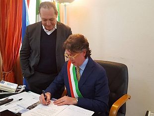 nuovo-ingresso-nella-giunta-di-campobello-il-sindaco-castiglione-ha-nominato-vito-bono-assessore