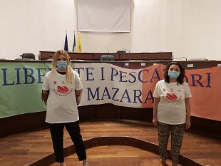 video-lappello-di-una-madre-e-di-una-moglie-dei-pescatori-sequestrati-a-bengasi