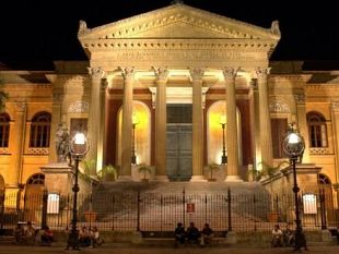 cresce-lattesa-dopo-65-anni-ritorna-parsifal-al-teatro-massimo