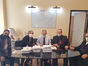 ponte-alternativo-fiume-arena-riunione-con-gli-assessori-scilla-e-falcone