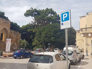 sei-nuovi-stalli-di-sosta-temporanea-in-piazza-mokarta