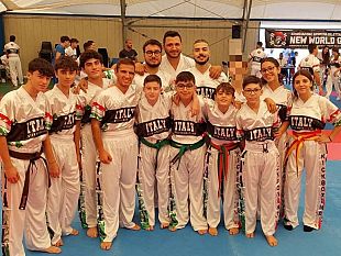 superba-prestazione-del-team-phoenix-alla-coppa-del-mondo-wtka-di-carrara