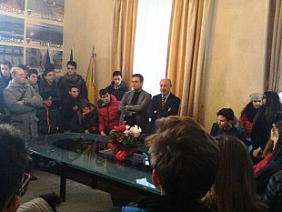 marsala-terze-classi-dello-scientifico-in-visita-al-palazzo-muncipale-e-a-palazzo-vii-aprile