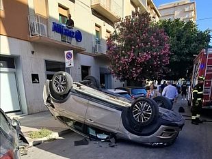 violento-scontro-in-via-matera-un-ferito