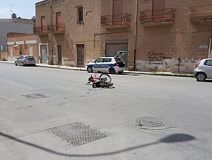 incidente-a-mazara-allincrocio-con-la-via-toscanini-ferito-giovane-motociclista