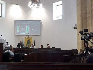 mazara-per-la-prima-volta-si-vota-in-consiglio-con-il-sistema-elettronico