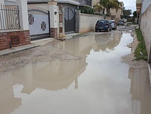 video-la-via-giampietro-ballatore-resta-un-guado-il-dissenso-dei-residenti