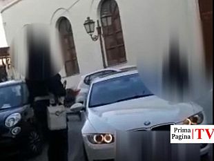 sputi-ed-insulti-per-un-ausiliario-del-traffico-dopo-una-multa