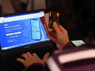 cashback-di-natale-entro-inizio-marzo-i-rimborsi-a-rischio-sospensione-il-super-cashback