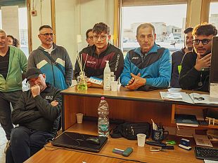 mazara-il-sindaco-salvatore-quinci-incontra-i-pescatori-locali