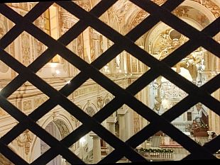 mazara-gran-successo-per-la-cattedrale-segreta-immagini-ed-intervista-a-don-edoardo-bonacasa