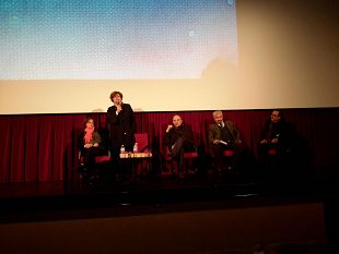 il-liceo-adria-ballatore-partecipa-al-convegno-sul-tema-aspetti-psicologici-e-sociali-relativi-alla-violenza-di-genere-ed-al-femminicidio-al-teatro-garibaldi