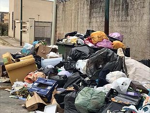 a-campobello-riparte-la-raccolta-dei-rifiuti